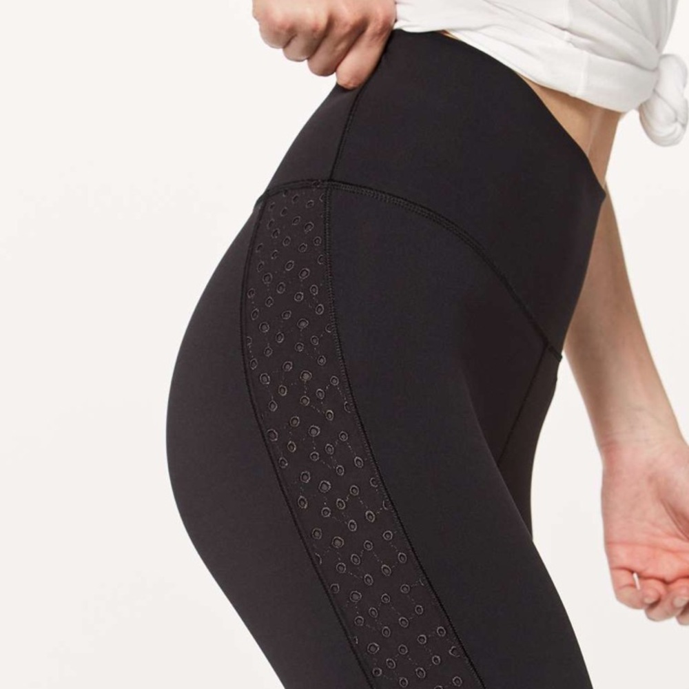 Lululemon Ornate Crop 17”